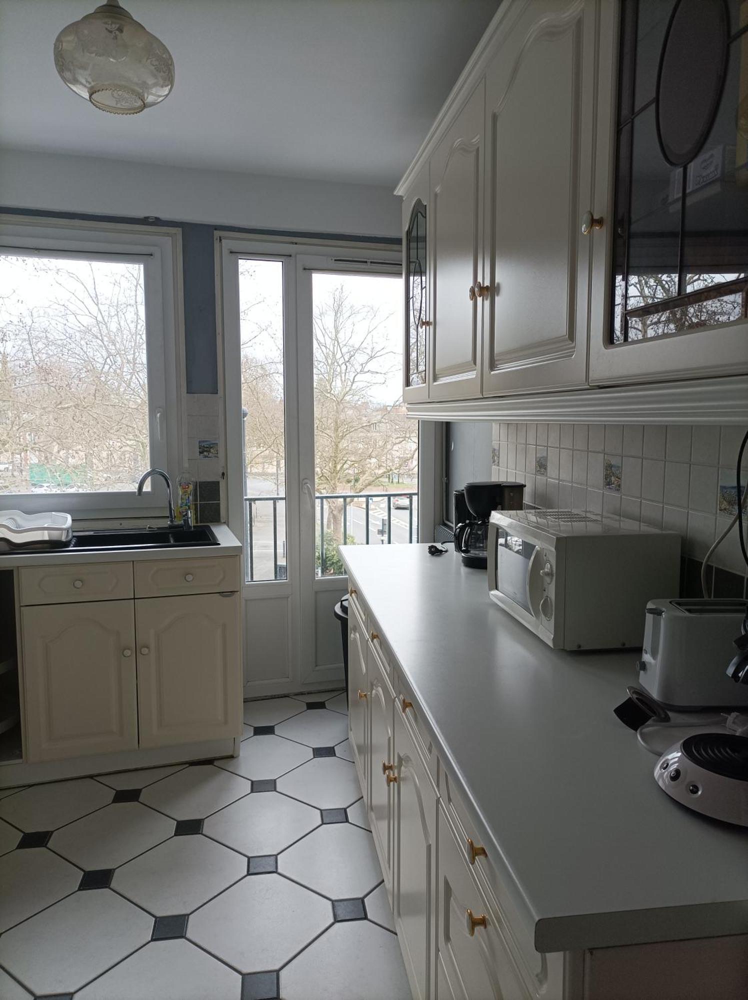 Joli Type 5 En Centre * Chateauroux